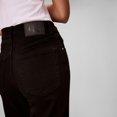 thumbnail image 5 of Jeans Calvin Klein de mujer tiro alto bootcut al tobillo negro, 5 of 5