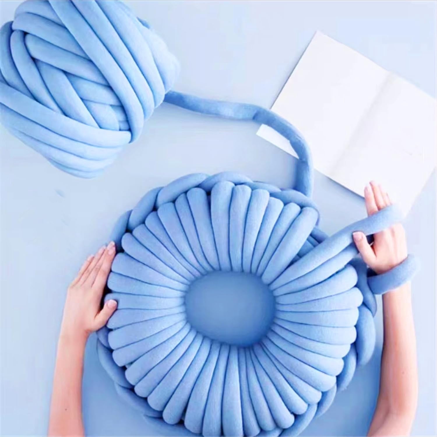 Hand Knitting Chunky Blanket Yarn : Big Twist Yarn for Arm Knitting,Soft Cozy Giant Yarn,Super Chunky Yarn for Knitting Blankets, Doormats, Pet Houses, Cushions and Rugs,26Yards,1.1 lbs (Blue)