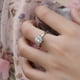 thumbnail image 3 of Anillo redondo de moda informal elegante con decoración de circonita giratoria de lujo para mujer y Chica, 3 of 5