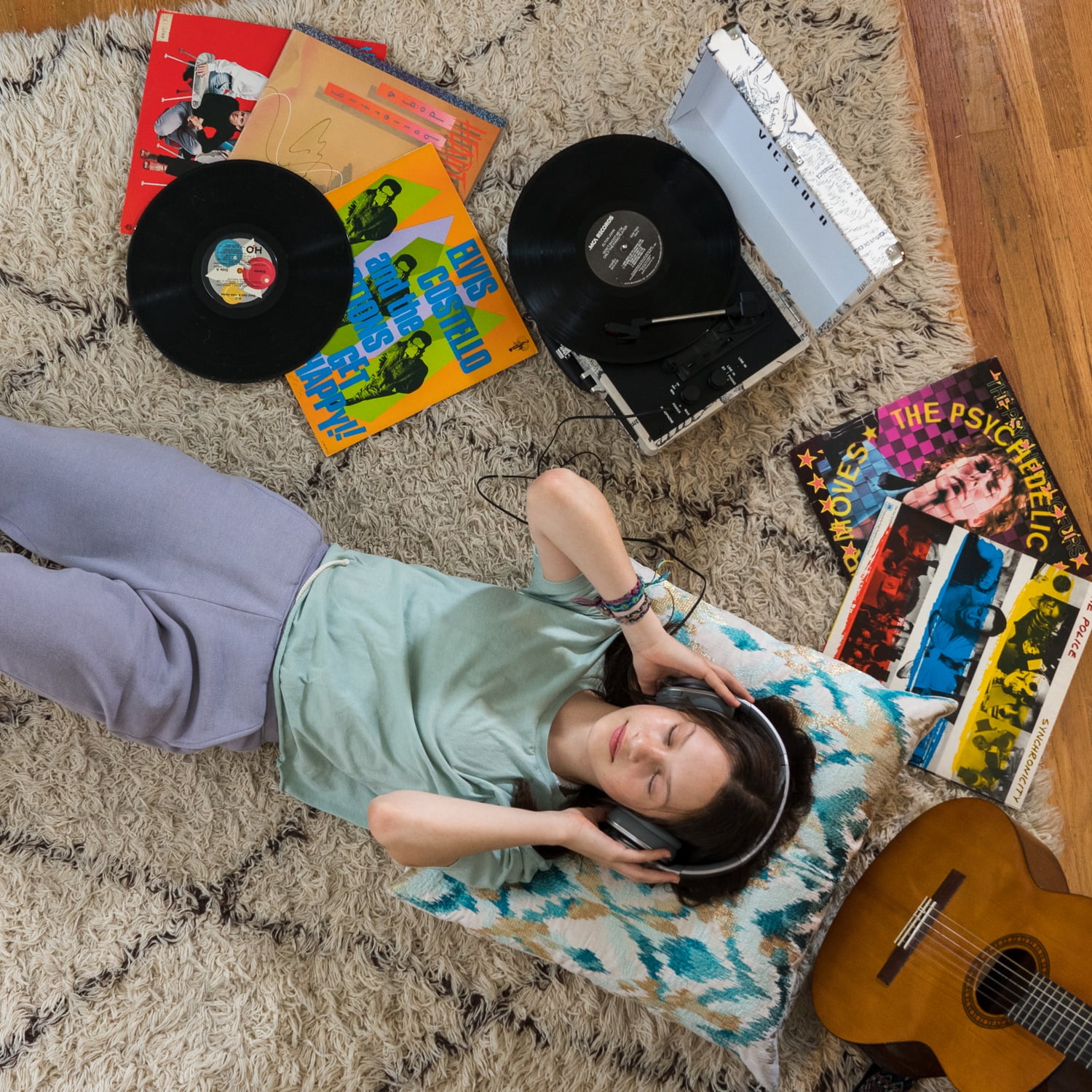 Victrola Journey Bluetooth Suitcase Record Player with 3-Speed Turntable