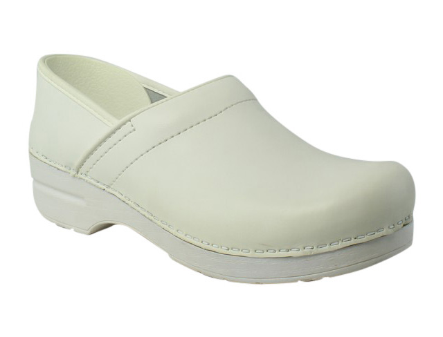 womens clogs size 11