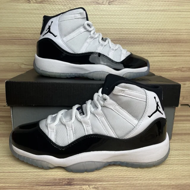 Ni - ke Ni - ke Air Jordan Retro 11 XI GS Concord 2018 White Black 378038 100 Size 4.5Y