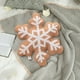 thumbnail image 4 of Cojín Navideño con Forma de Copo de Nieve | Almohada Decorativa Navideña Marrón de Felpa Corta de 42 Cm | Relleno Suave de Microfibra | Lavable a Máquina | Incluye 1 Cojín, 4 of 6
