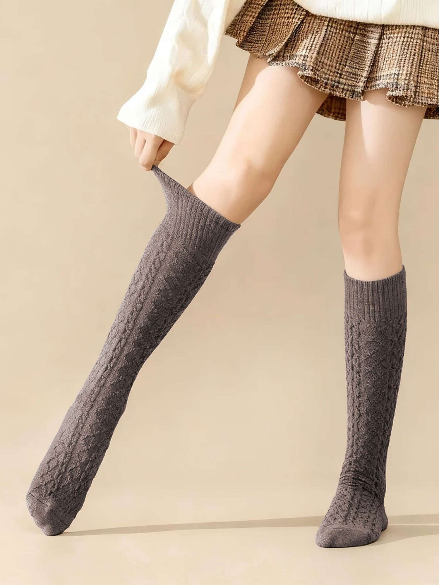 Deago 2 Pairs Women's Knee High Wool Socks Thick Winter Knit Thermal Long Boot Stocking Socks Leg Warmers (Coffee)