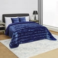 thumbnail image 2 of Cobertor Mink King Size Elefantito Azul Navy Térmico Suave Al Tacto, 2 of 3