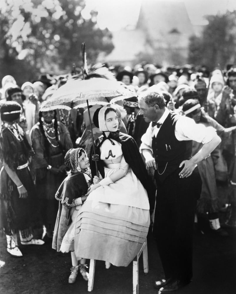 The Scarlet Letter 1926 Nvictor Sjostrom Directing Lilian Gish In A The Scarlet Letter 1926 Nvictor Sjostrom Directing Lilian Gish In A