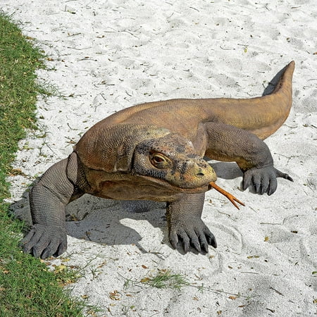 The Grand-Scale Wildlife Animal Collection: The Komodo Dragon Statue