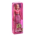 thumbnail image 1 of Muñeca Barbie Fashionista Falda Rosa, 1 of 3
