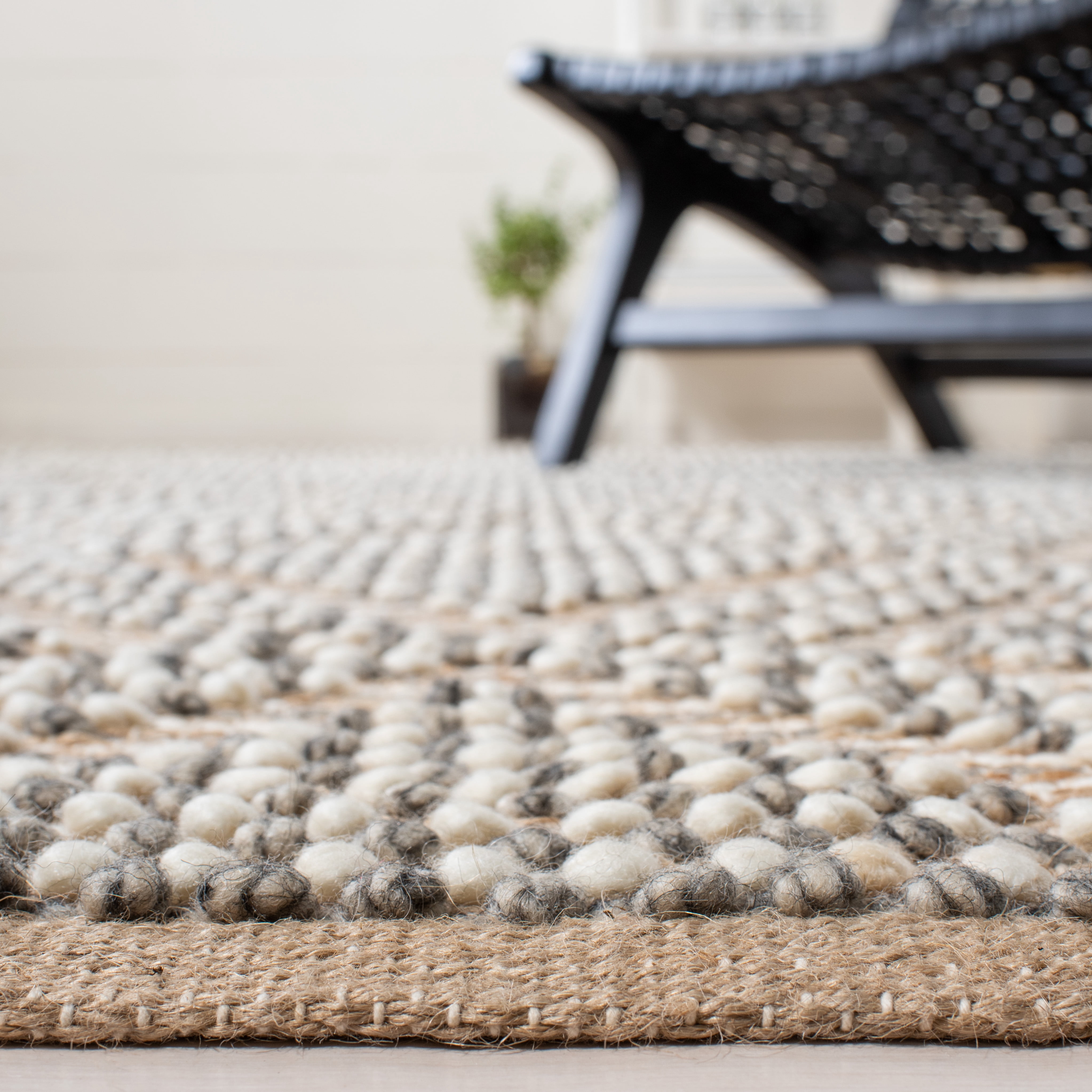 SAFAVIEH Natura Britta Diamond Area Rug, Natural/Grey, 8' x 10'