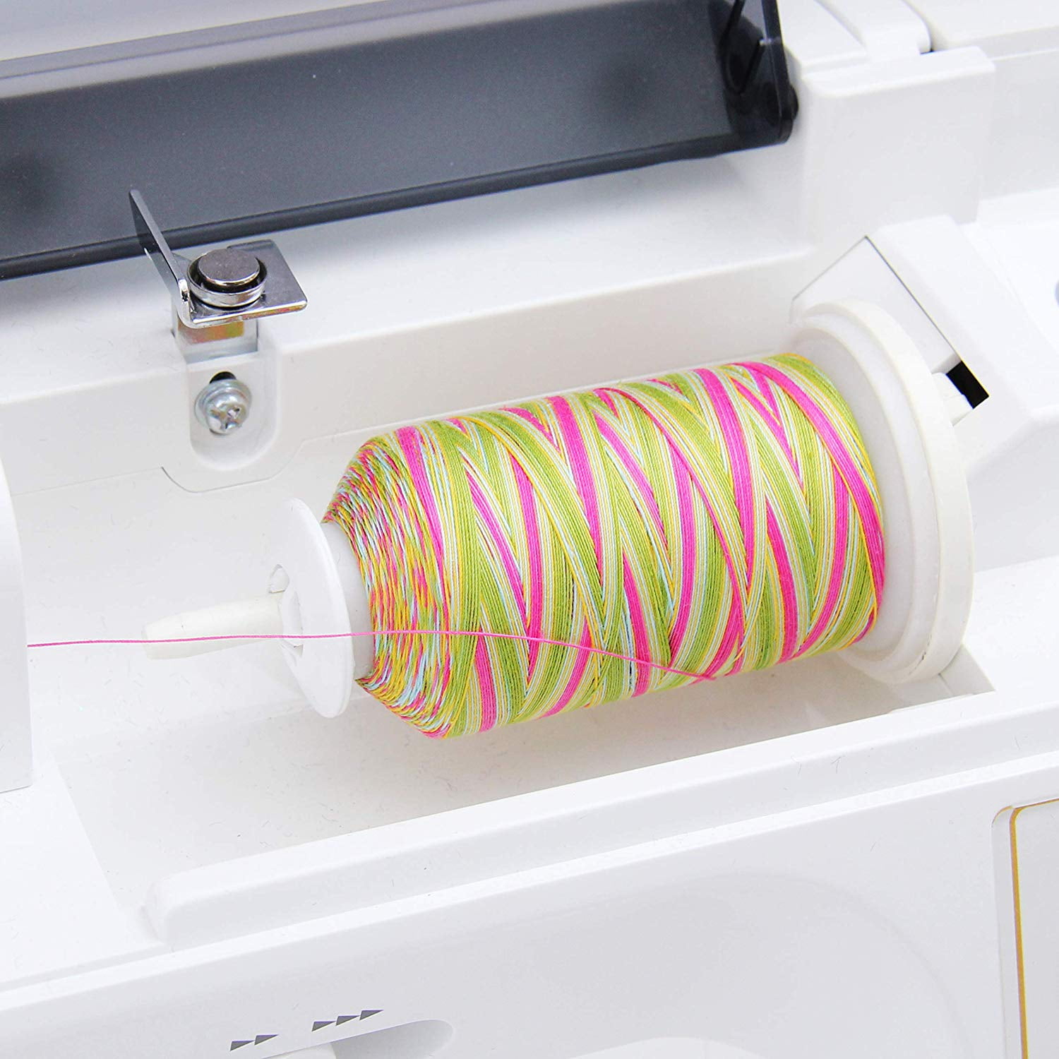 Threadart Multicolor 100% Cotton Thread | Variegated Colors for Quilting, Sewing, and Embroidery | 40/3wt - 600M (660 Yards) Cones | Long Staple Low Lint | Desert Sands Color 5542