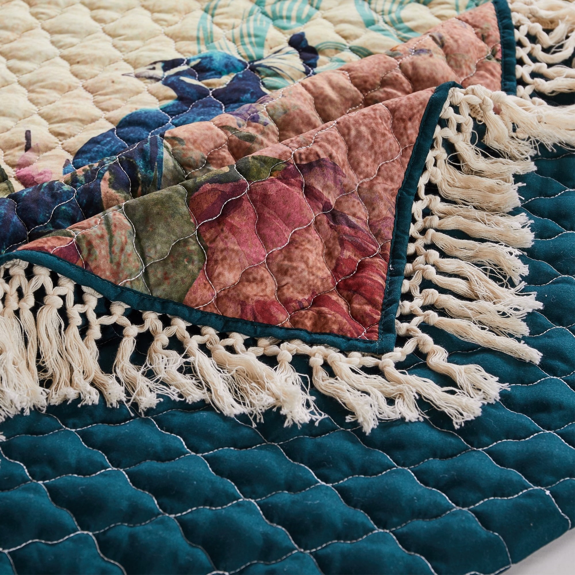 Barefoot Bungalow Boho Peacock Eden Lightweight Quilt Set, For Teens and Adults, 3-Piece King/Cal King