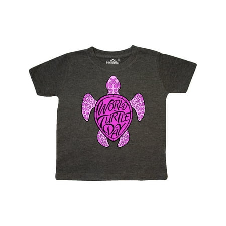 

Inktastic World Turtle Day with sea turtle in pink Gift Toddler Boy or Toddler Girl T-Shirt