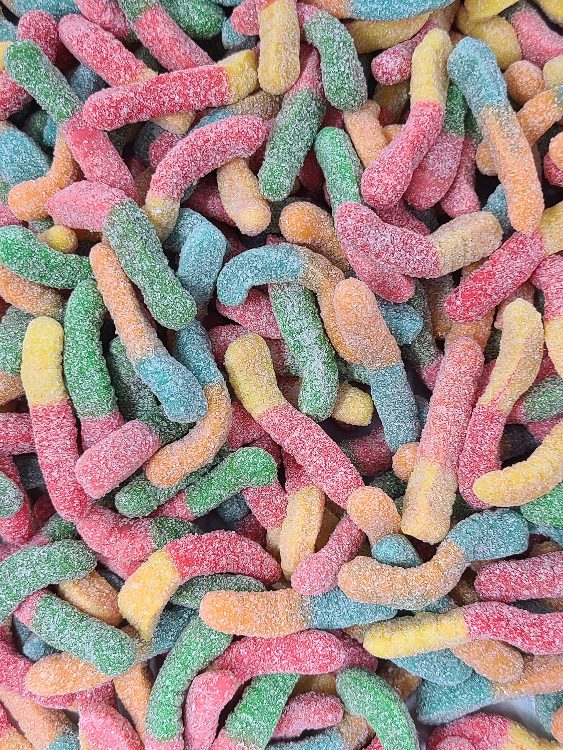 gummy-neon-sour-worms-5-pound-bulk-candy-bag-fruit-flavored-candy