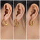 thumbnail image 2 of JeenMata Juego de Regalo de 3 Pares de Aretes para Mujer en Baño de Oro Amarillo, Livianos, Gruesos, con Aro Tipo Huggie, Juego de Regalo de Aretes para Toda Ocasión, 2 of 5