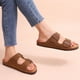 thumbnail image 2 of Zapatillas clásicas de corcho para mujer, nuevas sandalias planas de gamuza a la moda, zapatos de playa para parejas de verano con hebilla ajustable, 2 of 4