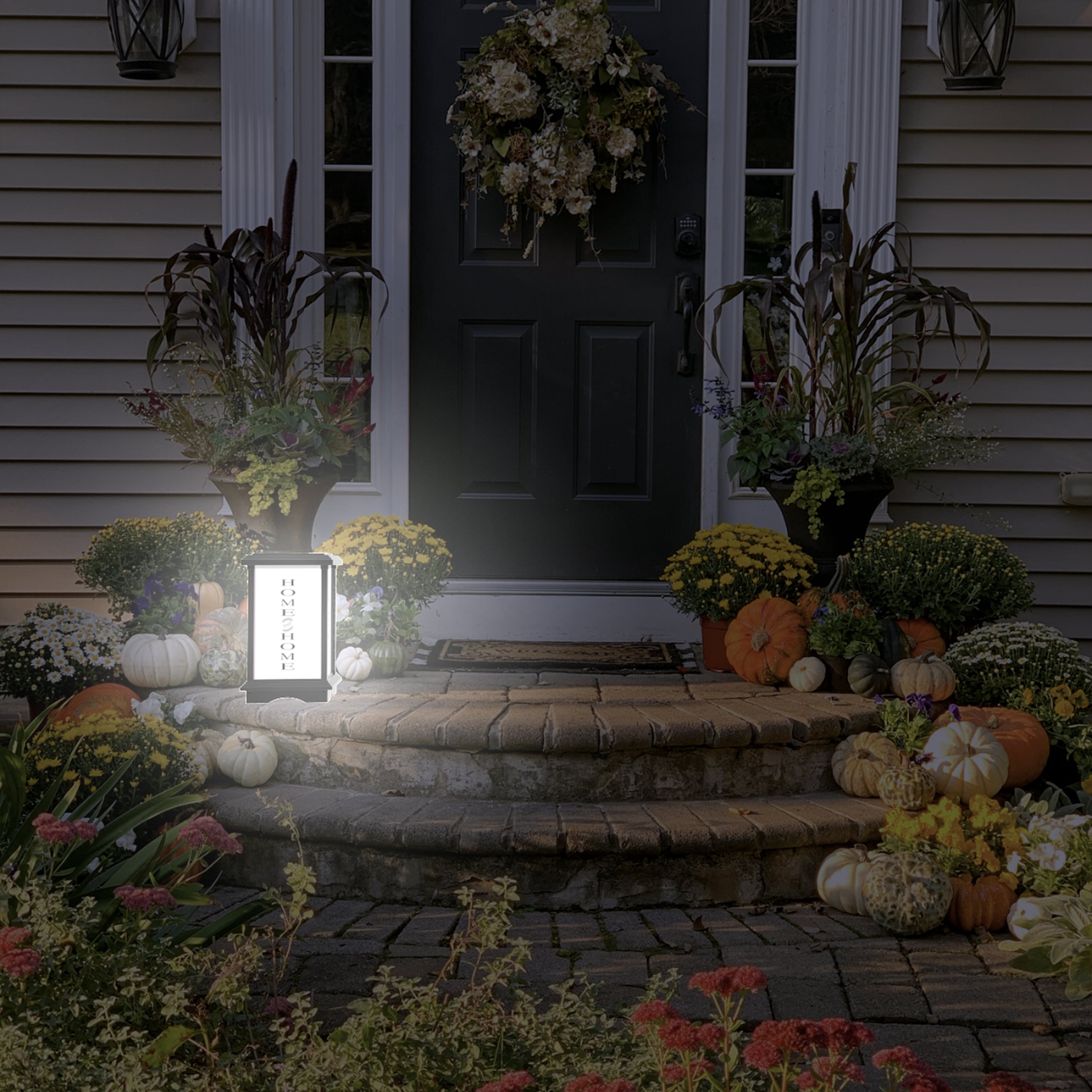 Techko Solar Welcome Lantern – Amber or White Light (Height 15.6")