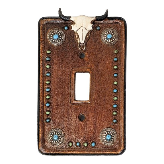 Cow Skull Single Toggle Switch Cover – Western Faux Leather Light Switch Plate with Steer Skull and Turquoise & Green Gem Accents – Rustic Southwestern Home Décor – Unique Gift for Western Lovers