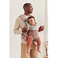 thumbnail image 4 of BabyBjorn Mochila Porta Bebé Harmony 3D Mesh Rosa Viejo, 4 of 5