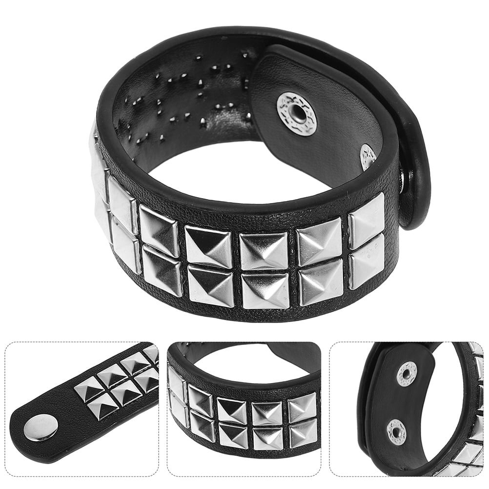 アンダーカバー　PYLAMID STUDS LEATHER BRACELET アンダーカバー PYLAMID STUDS LEATHER BRACELET UNDERCOVER（アンダー