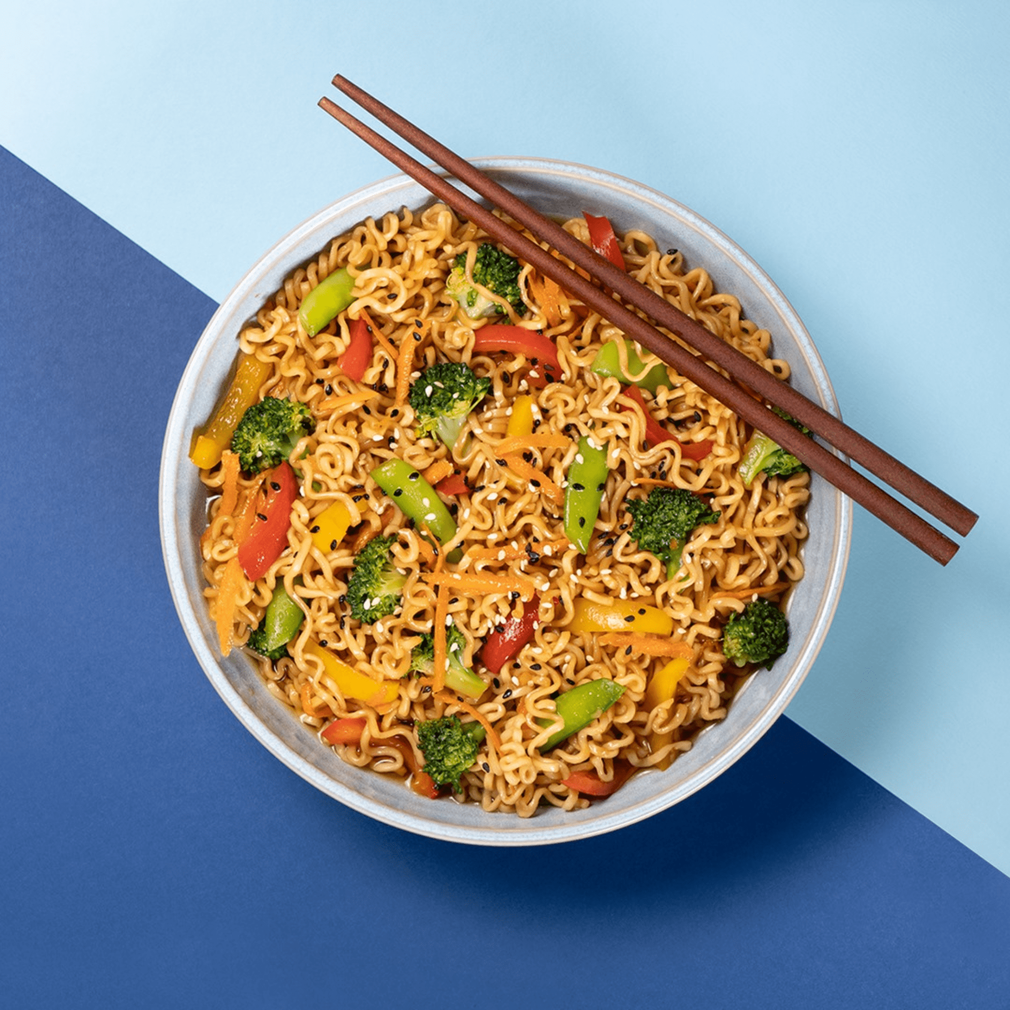 Everyday Necessiteez Yakisoba Instant Noodles in 4 Different Flavors 4 ounce(8 Count) Just add Water Meal Noodle Breakfast Dinner Warm Snacks Home Kitchen College Food Gift w/ Tote & Bonus Porte Pot