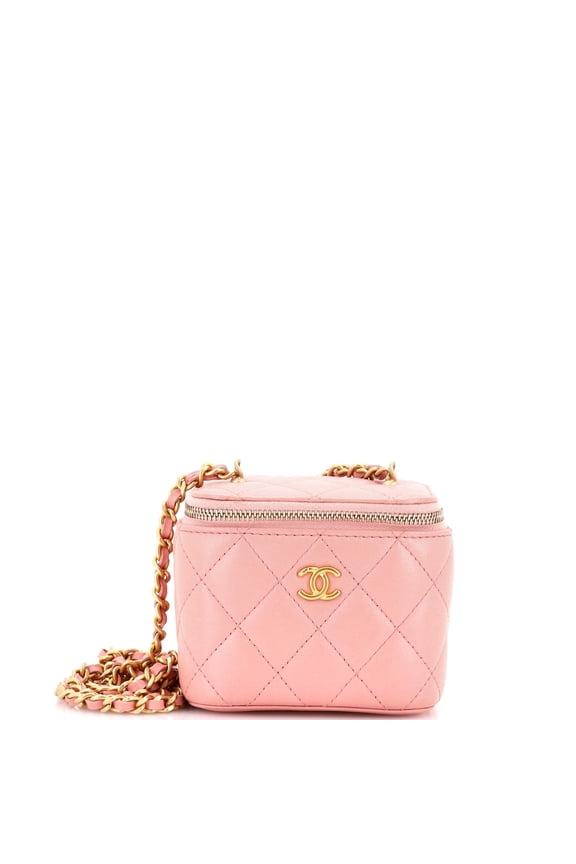 Pre-Owned Pearl Crush Vanity Case with Chain Quilted Lambskin Mini By Rebag