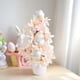 thumbnail image 1 of Disfraces De Pascua Adorno decorativo de escritorio con forma de huevo de Pascua, para ventana de primavera, con macetero para decoración del hogar y la oficina (blanco) NCHKUN, 1 of 3