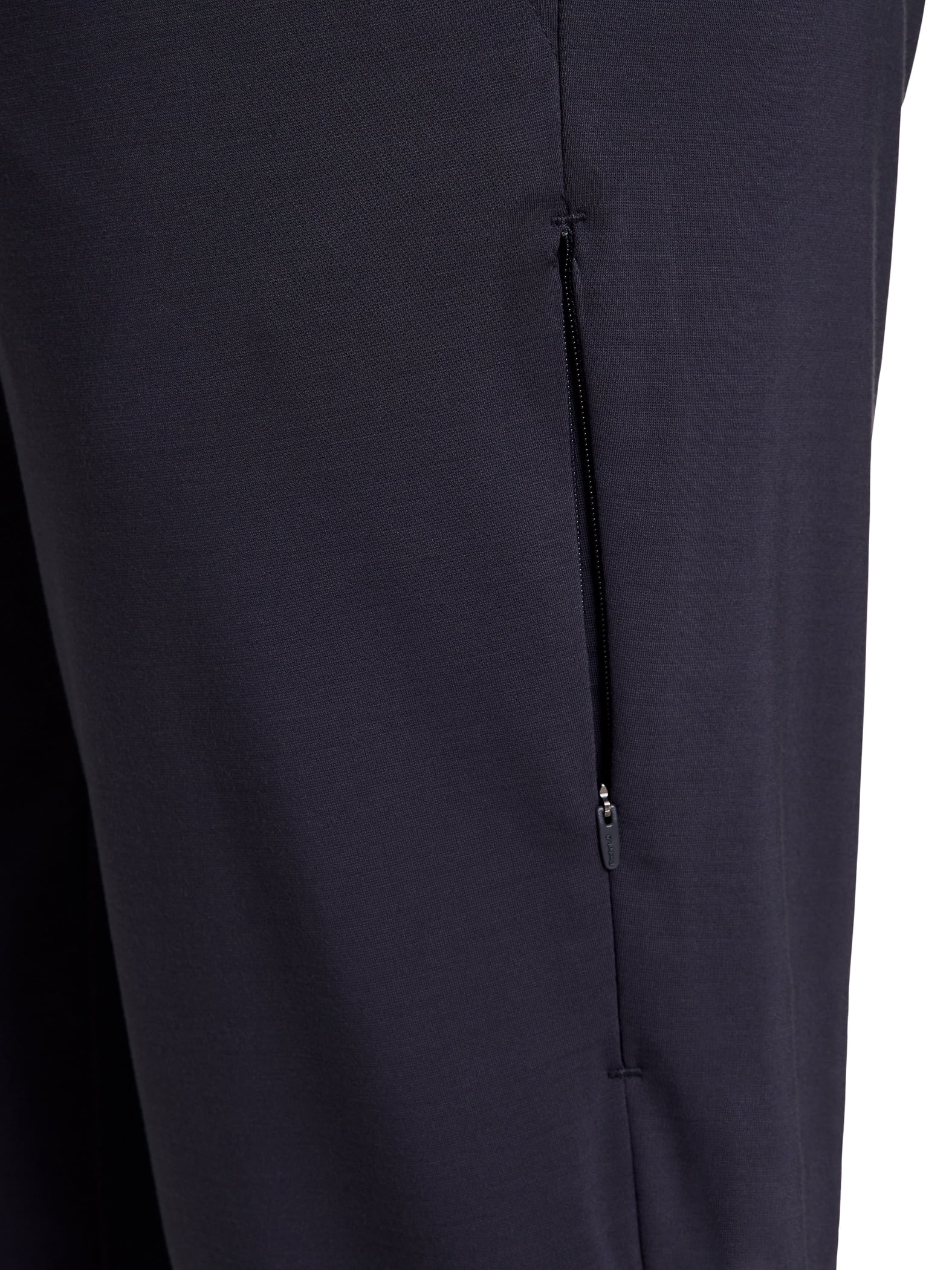 Reebok Men's and Big Men's 6 Pocket Pant, Sizes 28-44