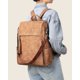 thumbnail image 2 of Mochila para portátil FADEON Leather 15.6" para mujer, color marrón, 2 of 9