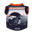 thumbnail image 1 of Denver Broncos T-Shirt Performance pour Animaux Taille g, 1 of 4