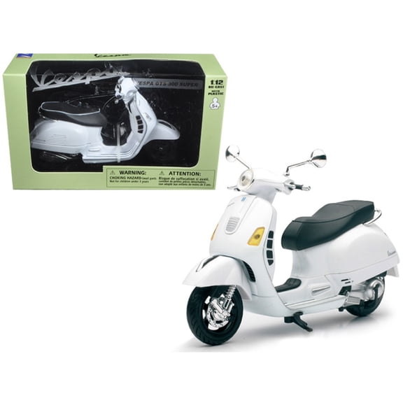 Vespa GTS 300 Super White Motorcycle 1/12 by New R