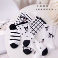 thumbnail image 2 of 8 estilos de medias de tubo, calcetines Kawaii Kuromi, calcetines femeninos de moda de otoño, departamento bonito, linda versión coreana de medias femeninas, 2 of 5