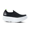 thumbnail image 2 of Zapato de recuperación OOFOS Omega EEzee Low blanco y negro para mujer 11US, 2 of 7