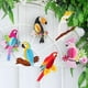 thumbnail image 2 of Juego de colgantes de pájaros tropicales bonitos decorativos coloridos pájaros tropicales loros adornos de fiesta temática hawaiana para el hogar, 2 of 5