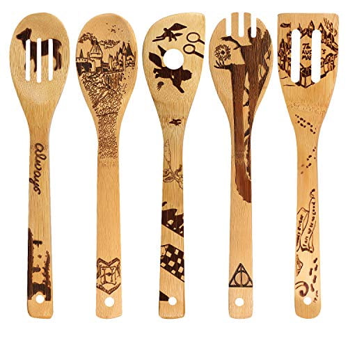 Christmas Gifts for Chefs & Foodies. Wooden Spoons Cooking Set Kitchen Tools Wooden Spatulas Spoons for Cooking 7 Pcs Christmas Pattern Burned Bamboo Kitchen Cooking Utensils Set 