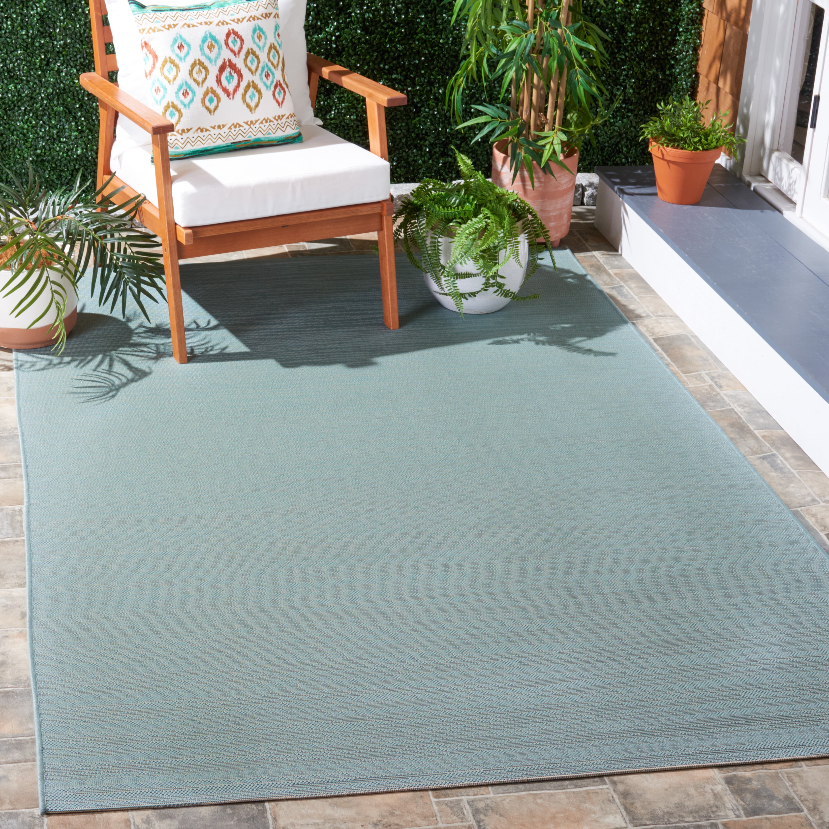SAFAVIEH Courtyard Alana Contemporary Indoor/Outdoor Area Rug, 5'3" x 7'7", Aqua/Cream