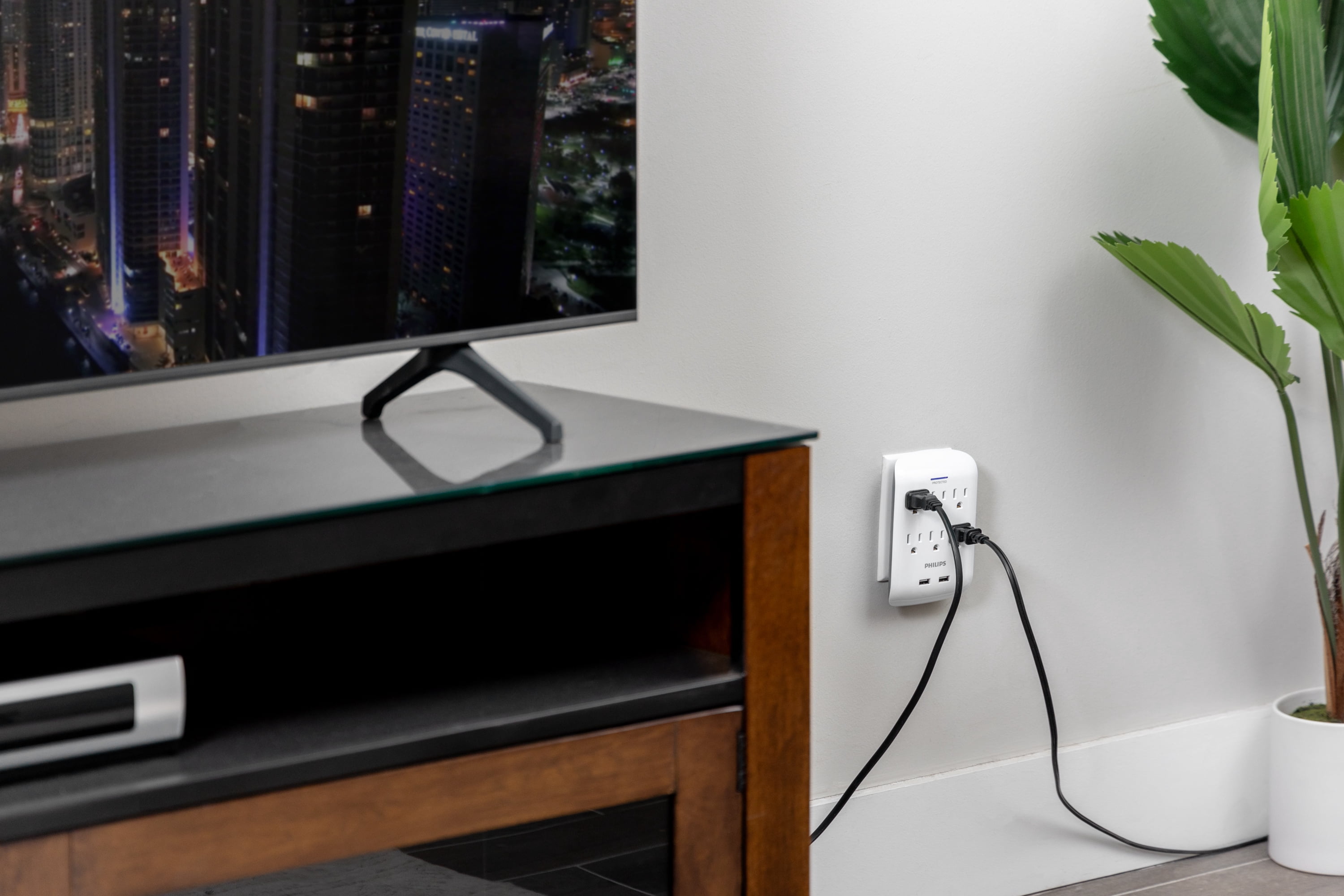 Philips Surge Tap, 6 Outlet, 2 USB-A, 2.1A, 900J, White