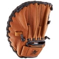 thumbnail image 3 of Guantes de entrenamiento de campo MacGregor, confeccionados en piel marrón, 3 of 5