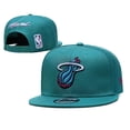 thumbnail image 3 of NBA Gorra Vintage De Baloncesto Hiphop Lisa, 3 of 3