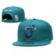 thumbnail image 3 of NBA Gorra Vintage De Baloncesto Hiphop Lisa, 3 of 3