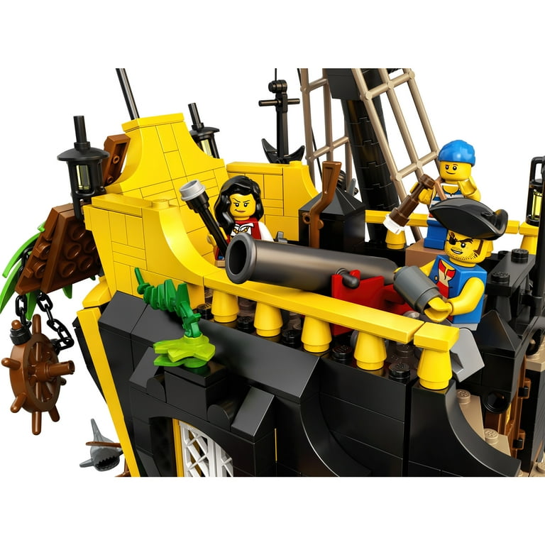 Free Shipping! LEGO Ideas Pirates of Barracuda Bay 21322 Ship
