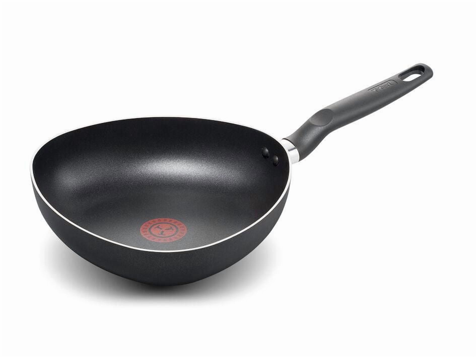 T-fal Essential 2.5qt/26cm Triangular Pan