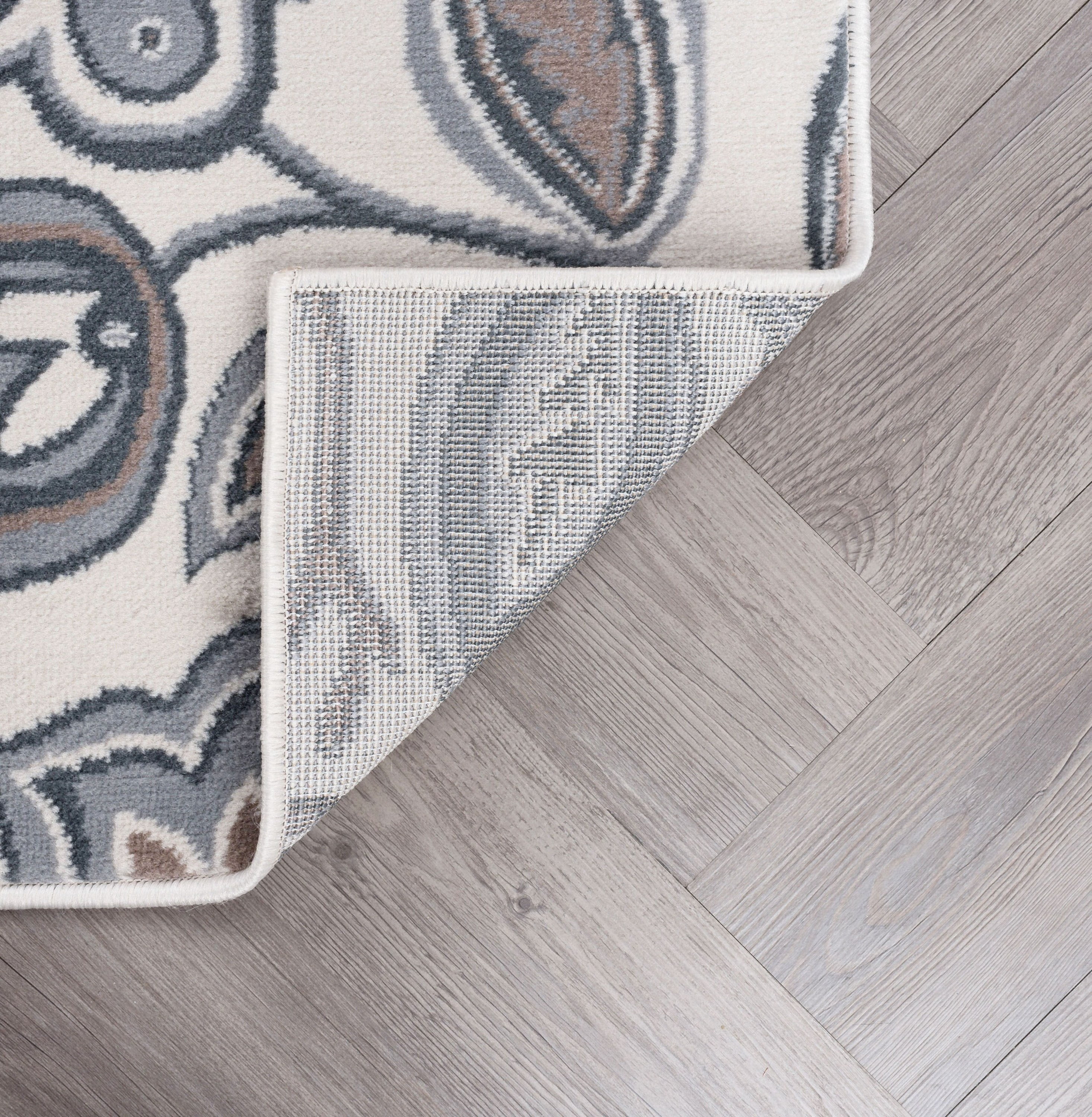 Madison Transitional 2' x 7' Cream and Gray Polypropylene Indoor Area Rug