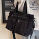 thumbnail image 4 of Qarigey Bolso bandolera Bolsillo frontal único con cremallera para prevención de pérdida de artículos Bolso de lona versátil Bolsas de mensajero y de hombro negro, 4 of 6