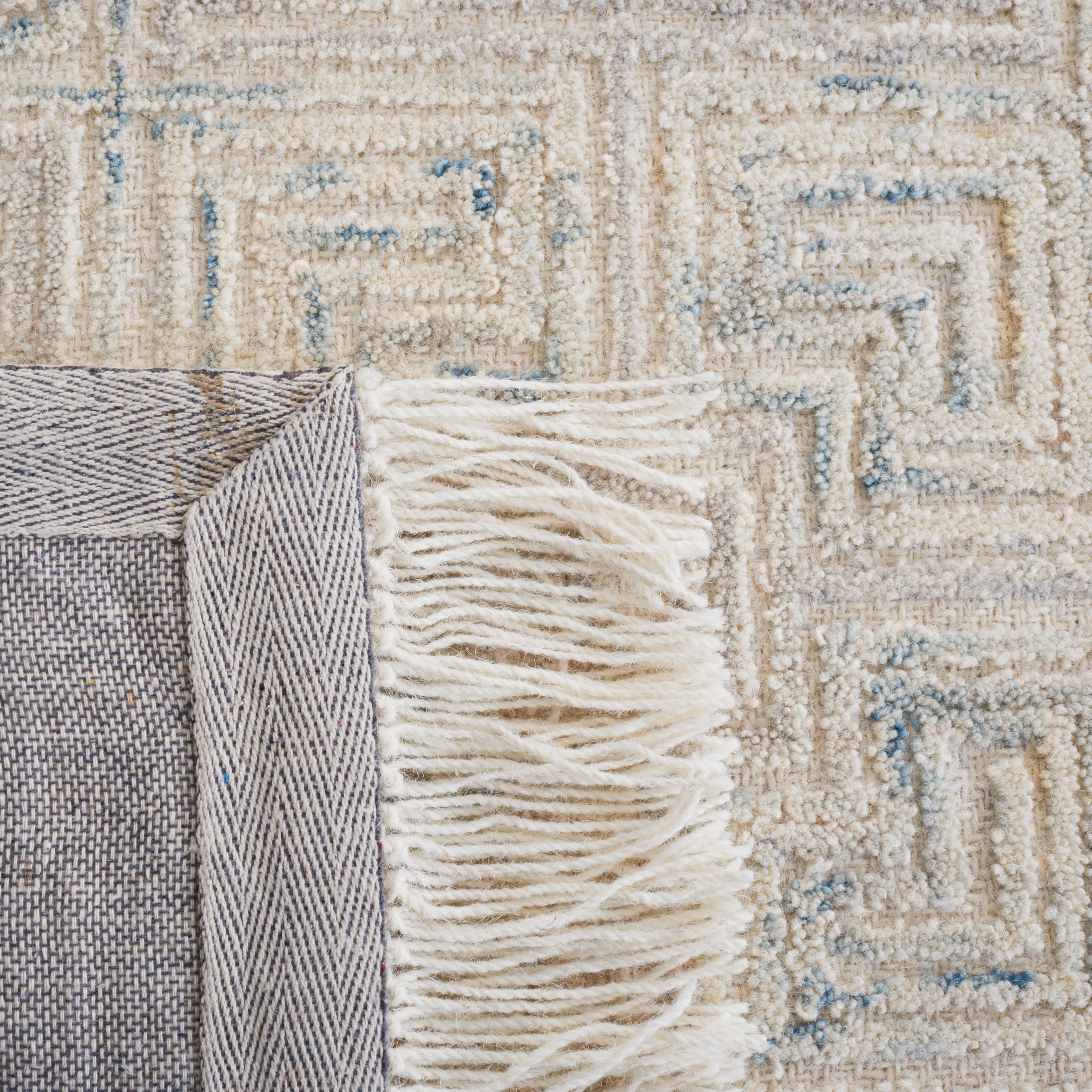 Safavieh Ikat Jaymz Geometric Area Rug, Ivory/Gray, 6' x 6' Round
