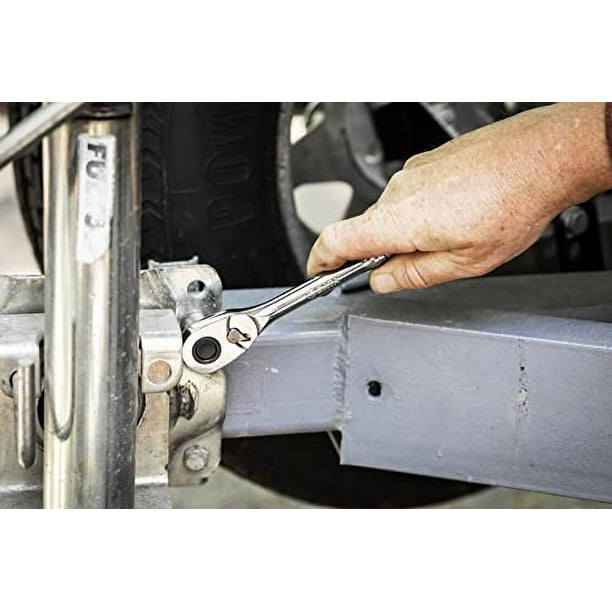 Sata ratchet outlet