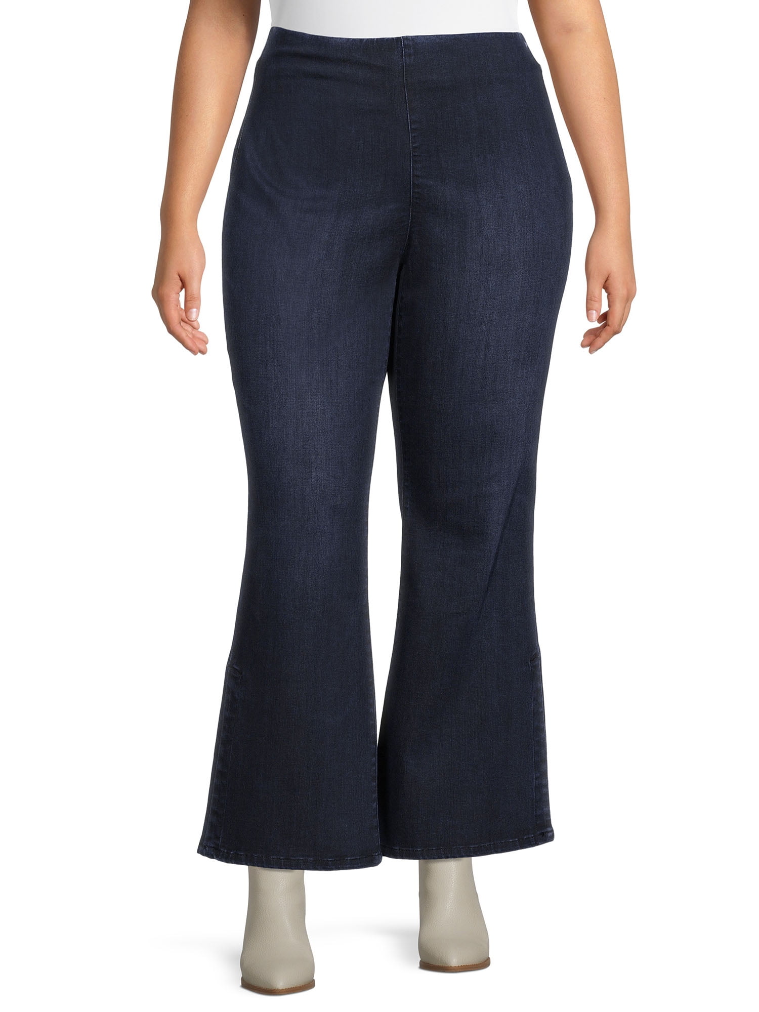 Alivia Ford Women's Plus Size PullOn Square Pocket Flare Leg Jeans