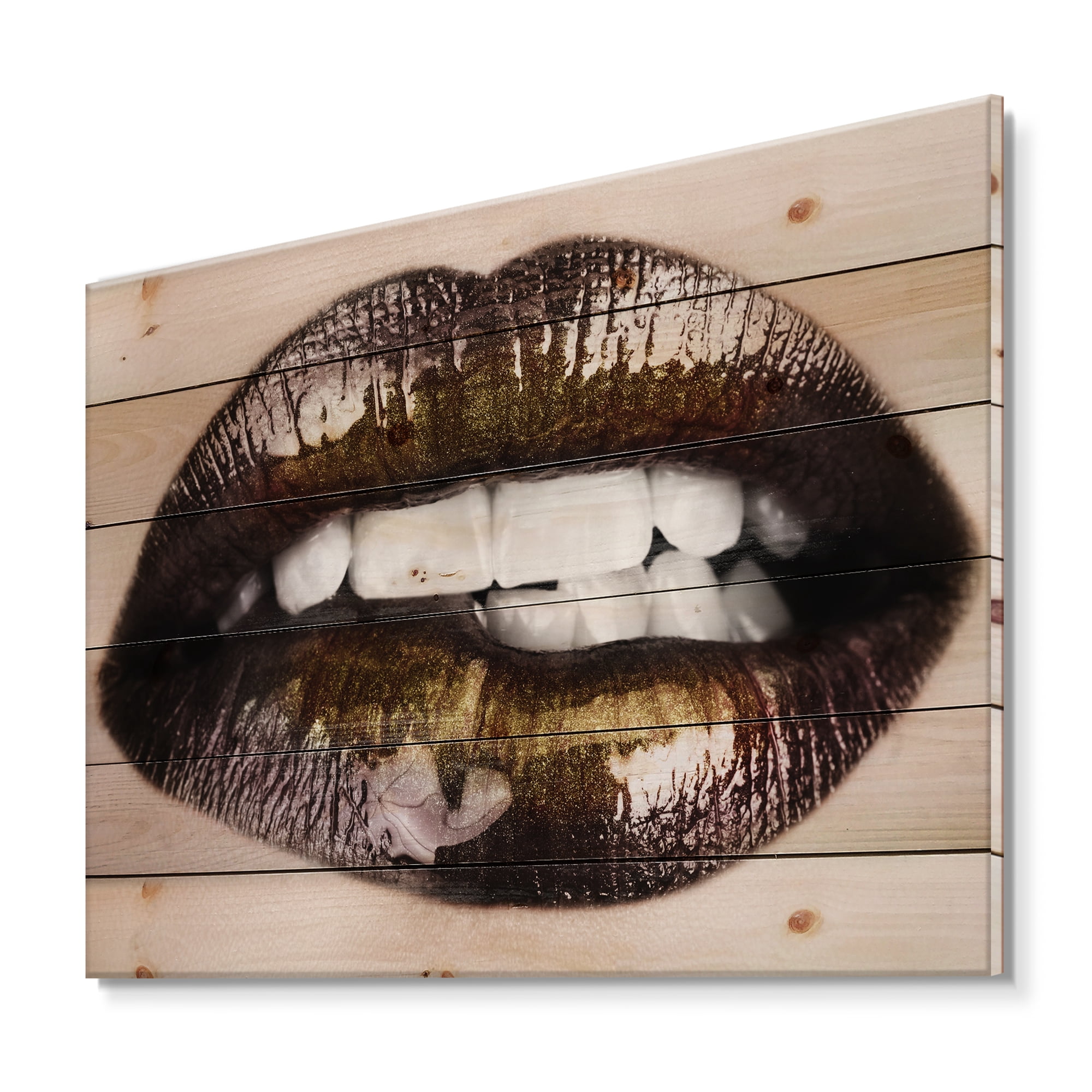 Designart 'Gold Black Lips Biting' Modern Print on Natural Pine Wood