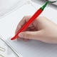 thumbnail image 5 of Bolígrafo de tinta gel con forma de pimiento picante 0,5mm punta fina | Multicolor Rojo Verde Amarillo | Caja de plástico de diseño vintage de llaves | Escritura suave para oficina, casa, dibujo, 5 of 6