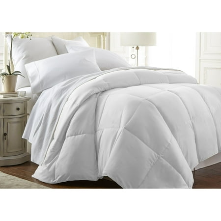 Simply Soft All Season Down Alternative Comforter by ienjoy Home