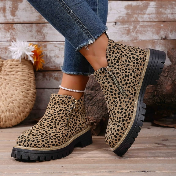 GlowHorizon Women’s Leopard Print Ankle Boots – Side Zip Slip-On, Anti-Slip Lug Sole Comfortable Walking Booties for Winter & Spring Daily Outfits